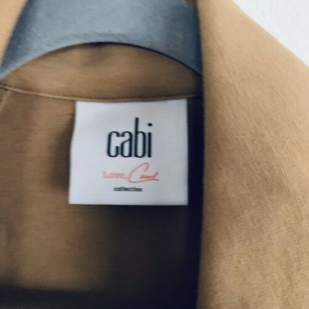 Cabi #3037 Tan Casablanca Trench Coat - Picture 4 of 5